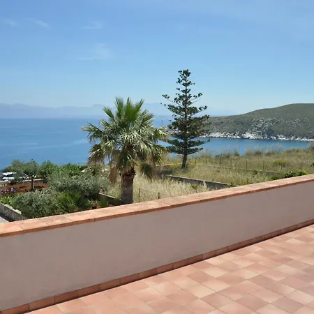 Cala Rossa Antonella *