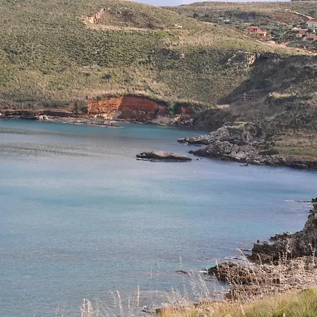 Cala Rossa Antonella *